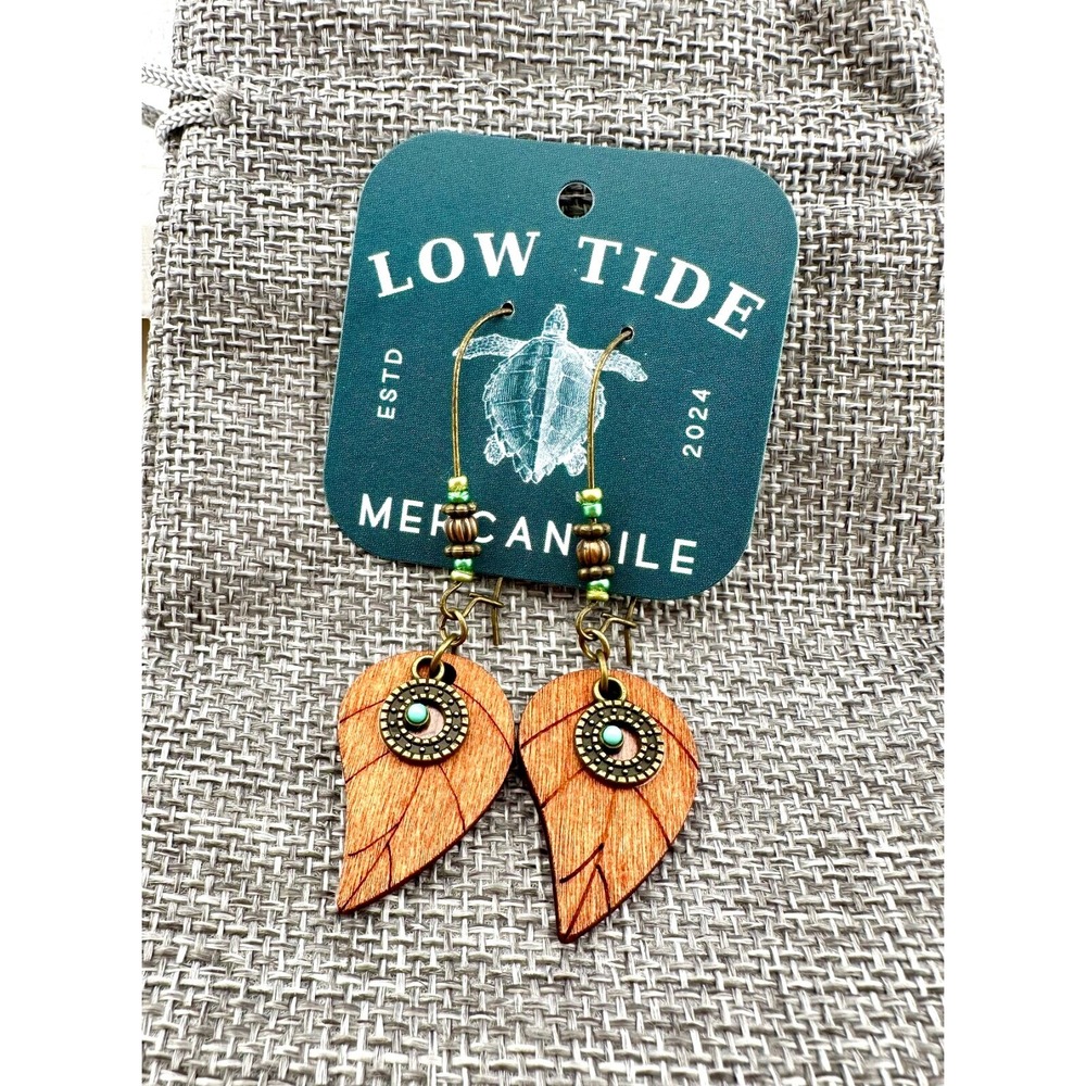 Carved Wood Leaf Earrings with Copper Alloy & Turquoise Charms Nature - Picture 2 of 2
